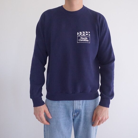 Vintage '90s Jerzees Navy On Location North Carolina Cotton Crewneck Sweater XL - Picture 2 of 9